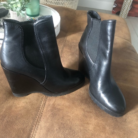 Leather boots - Picture 1 of 4